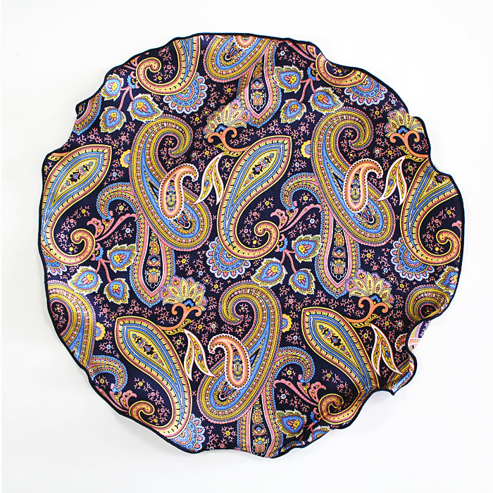 Factory Manufacturer Round Men's Pocket Squares Stylish Men Hanky Soft Handkerchief  100% Silk Custom  Printed Logo