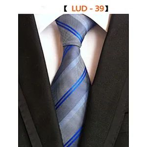 Custom Neck Ties For Men Fashion Gravata Masculina Casual Grid Silk Necktie Set Gift Box