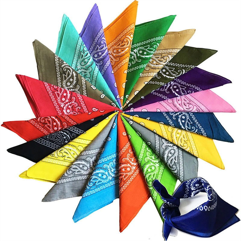 Wholesale Low Moq Fashion 100% Cotton Reusable Bandanas Custom Logo Silk Screen Printed Sport Headwear Soft Square Bandana Scarf