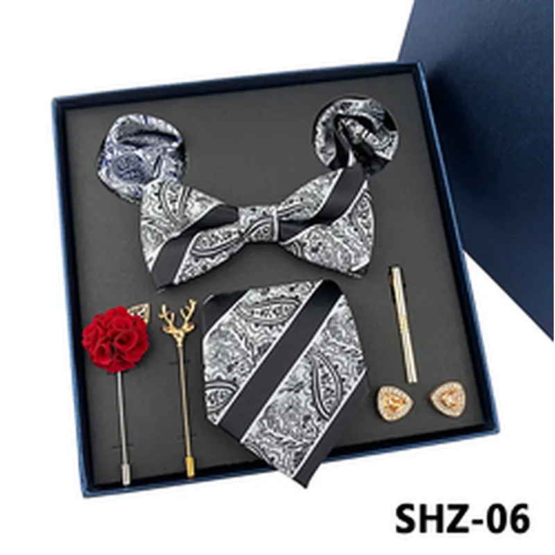 Wholesale Wedding Gold Silver Metal Lapel Pin Men Luxury Channel Brooch cc Fashion Deer Hijab Pins Brooches Set