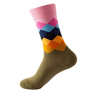 Wholesale custom cotton men colorful funny socks diamond pattern socks