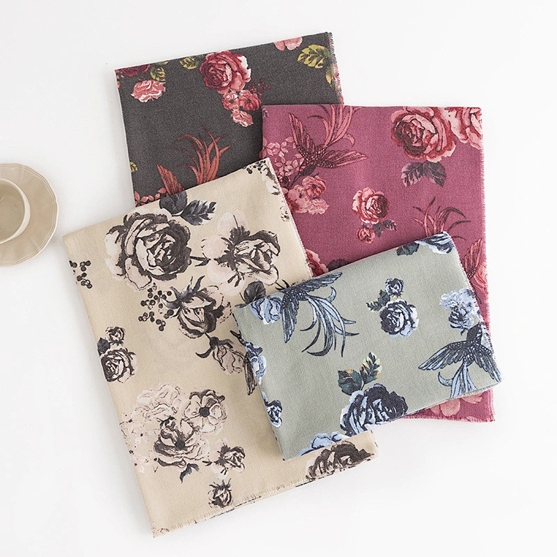 Trendy High Quality Custom pashmina Scarf For Adult Grid Pattern Print New Designer Women Scarf Warm Windproof Winter Scarves