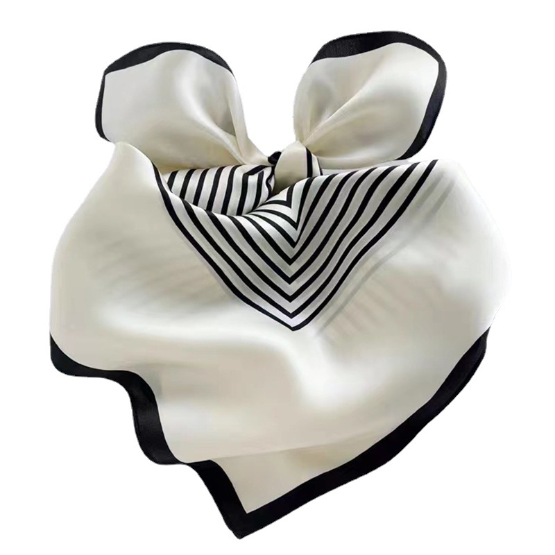 Wholesale 100% Mulberry Silk Scarf 26 inch Lightweight Square Neckerchief Digital Printed  Scarves