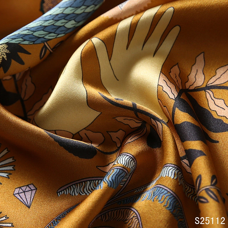 High Quality Wholesale Small 100% Twill Silk Scarf 53*53 Custom Woman Designer Digital Printing Silk Scarves Scarf With Logo