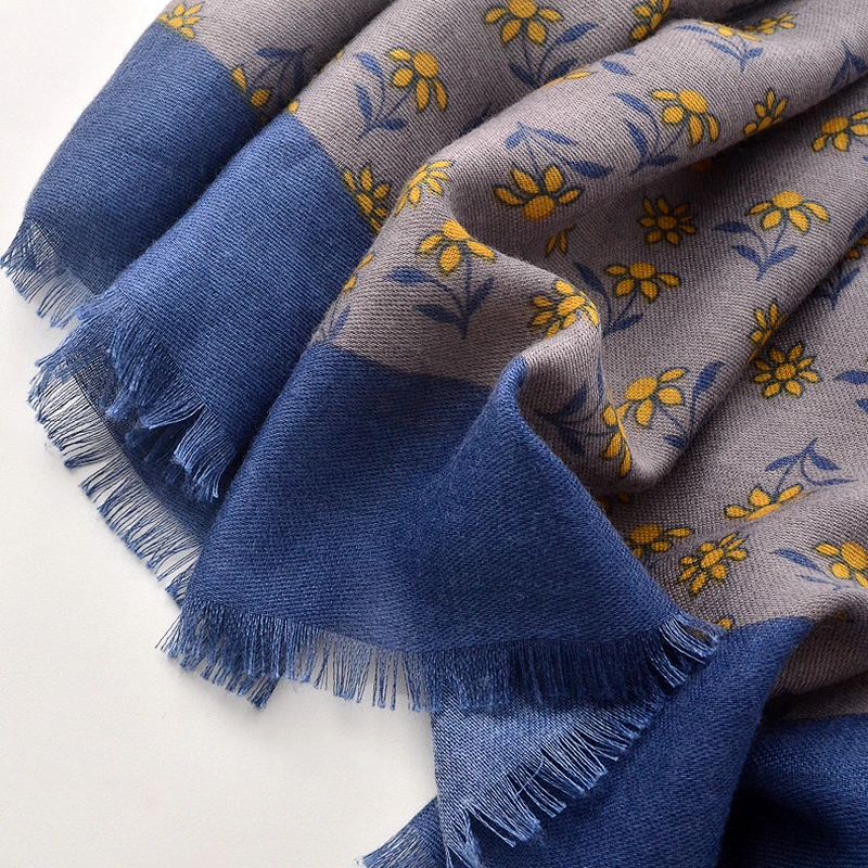 Men Neck Scarves Fashion Italian Style Printing Thin Scarf Spring Summer Autumn Winter Big Shawl Other Scarves for Man