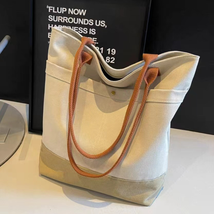 Explore the chic design features of canvas tote beach bags, their suitability for beach outings