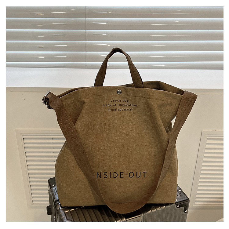 Explore the unique design features of brown shoulder bag, their versatile uses, and how XINHUI offers customizable options.
