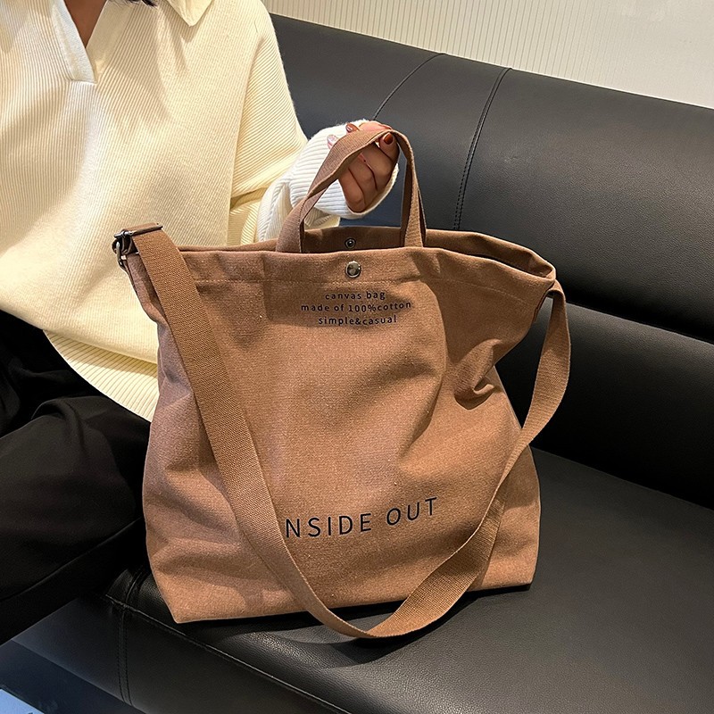 Explore the unique design features of brown shoulder bag, their versatile uses, and how XINHUI offers customizable options.