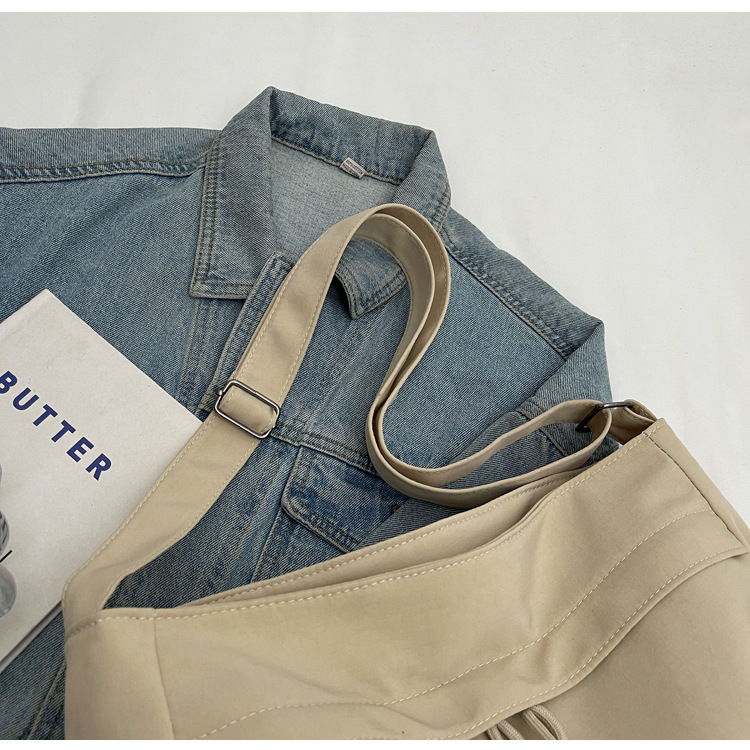 Explore the unique design features of canvas crossbody tote bag, their versatile uses, and how XINHUI offers customizable options.