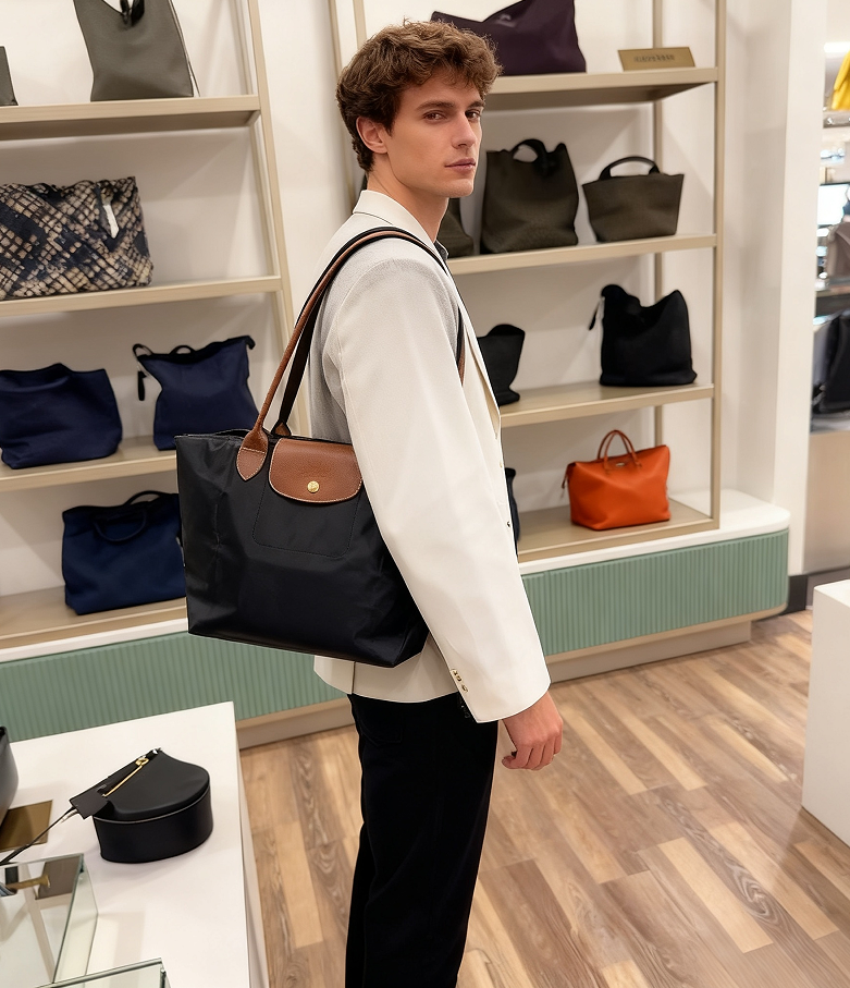 tote bag with organizer insert