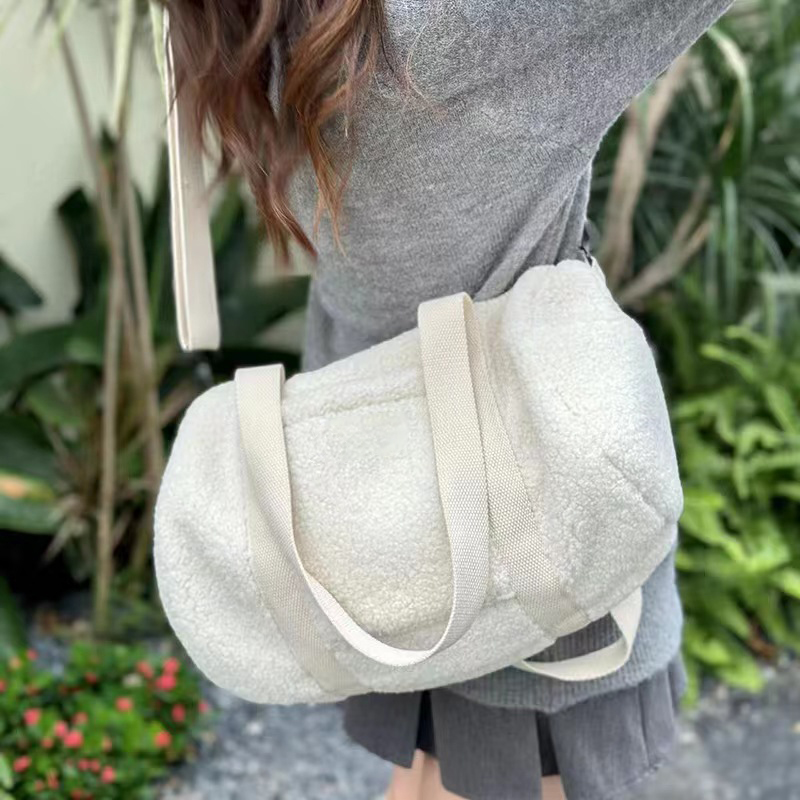 Explore the unique design features of brown crossbody bag, their versatile uses, and how XINHUI offers customizable options.