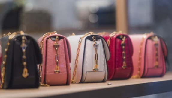 Discover the best women’s designer bags & handbags. Shop luxury totes, crossbody bags, clutches & more from top brands like Chanel, Gucci, and Louis Vuitton.