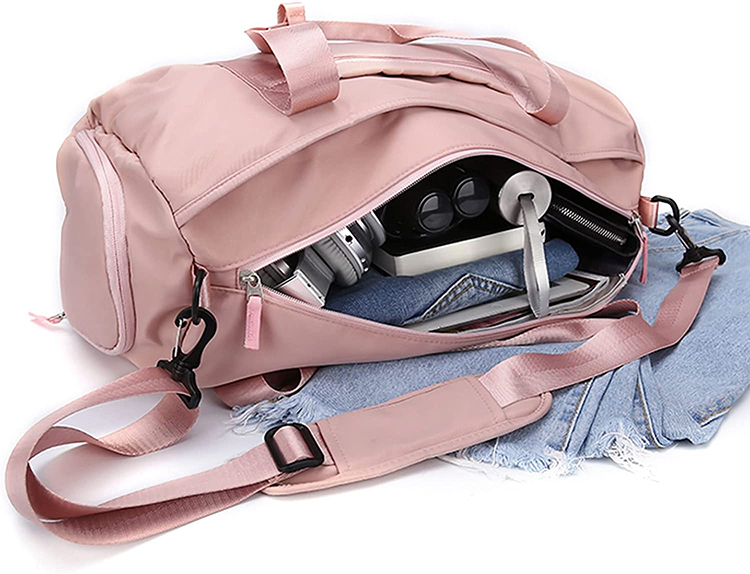 Explore the unique design features of gym bag with wet compartment, their versatile uses, and how XINHUI offers customizable options.
