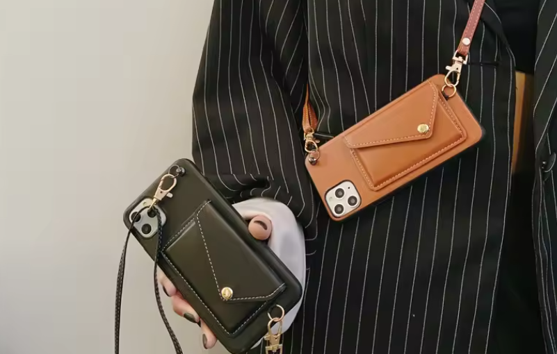 Discover the advantages of using phone crossbody bags. Learn why perfect for everyday use, travel, and events