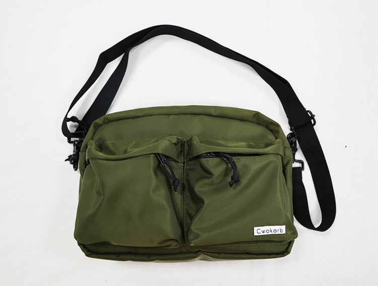 Looking for mens small shoulder bags or messenger bag? Contact us now. 16 Year experience. Support OEM/ODM. Samples are available.