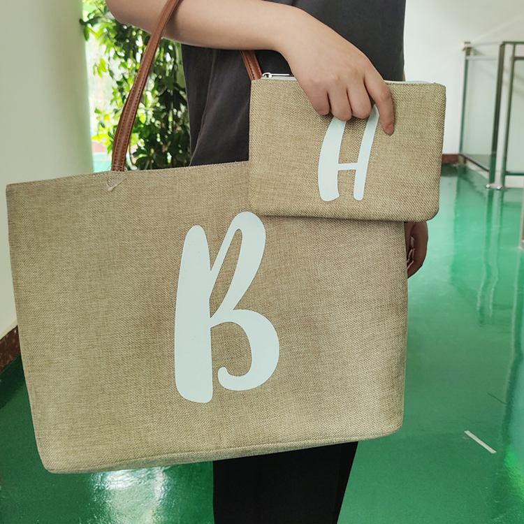 Explore the unique design features of jute shoulder bag, their versatile uses, and how XINHUI offers customizable options.