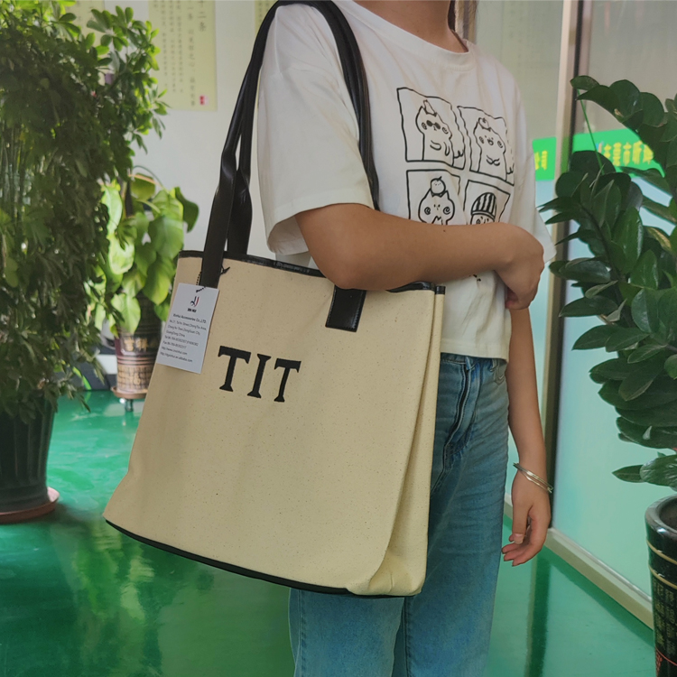 Women large canvas tote bag with leather handle
