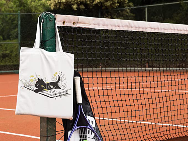 Explore the unique design features of cotton canvas tote bags, their versatile uses, and how XINHUI offers customizable options.