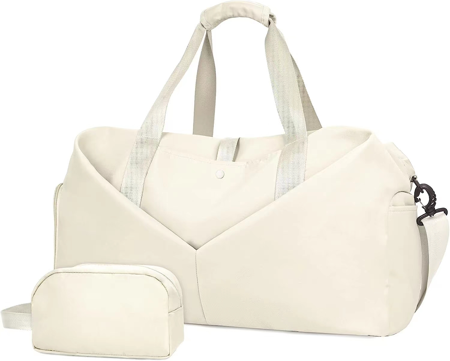 Discover the travel laundry bag features - this yoga bag boasts 3 front pockets for quick access to essentials like glasses, phone, and wallet
