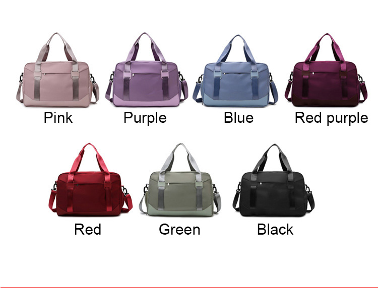 Explore the unique design features of hanging travel makeup bag, their versatile uses, and how XINHUI offers customizable options.