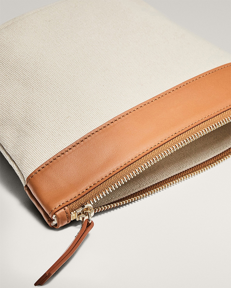 Explore the unique design features of cosmetic pouch for travel, their versatile uses, and how XINHUI offers customizable options.