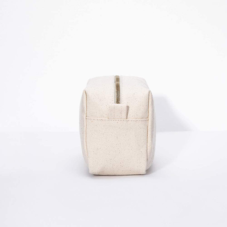 Explore the unique design features of portable cosmetic bag, their versatile uses, and how XINHUI offers customizable options.