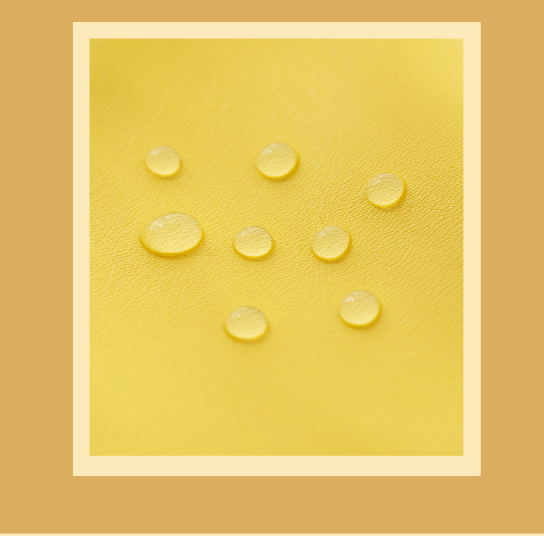 Explore the unique design features of leather cosmetics bag, their versatile uses, and how XINHUI offers customizable options.