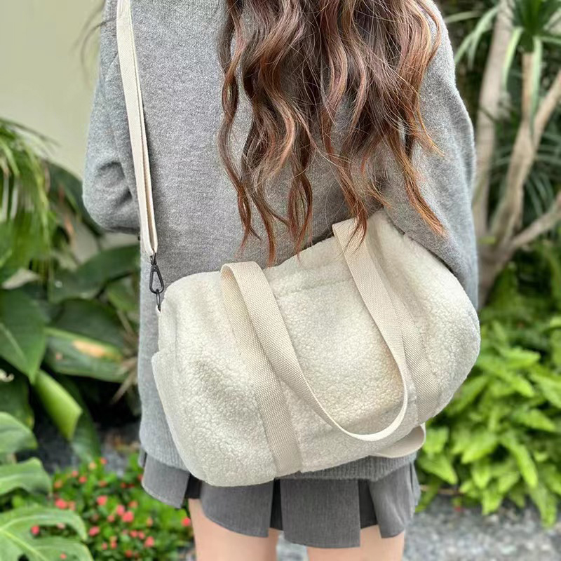 Explore the unique design features of brown crossbody bag, their versatile uses, and how XINHUI offers customizable options.