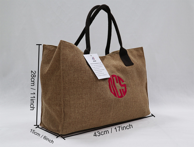 Explore the unique design features of eco friendly tote bags bulk, their versatile uses, and how XINHUI offers customizable options.