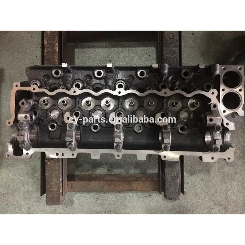 4HE1 DIESEL ENGINE CYLINDER HEAD 8-97358-366-0 8973583660