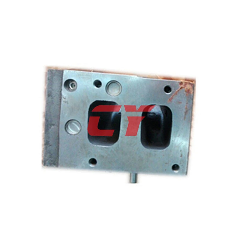 6D170 Head Cylinder  Cover