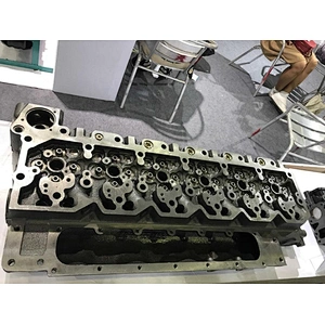 4D32 Cylinder Head Cover