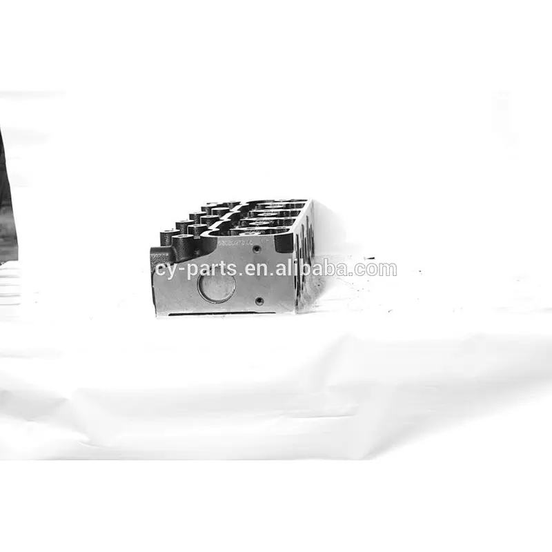 4JG2 ENGINE CYLINDER HEAD
