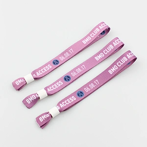 Fashionable eco friendly wristbands handcrafted with plastic slide lock