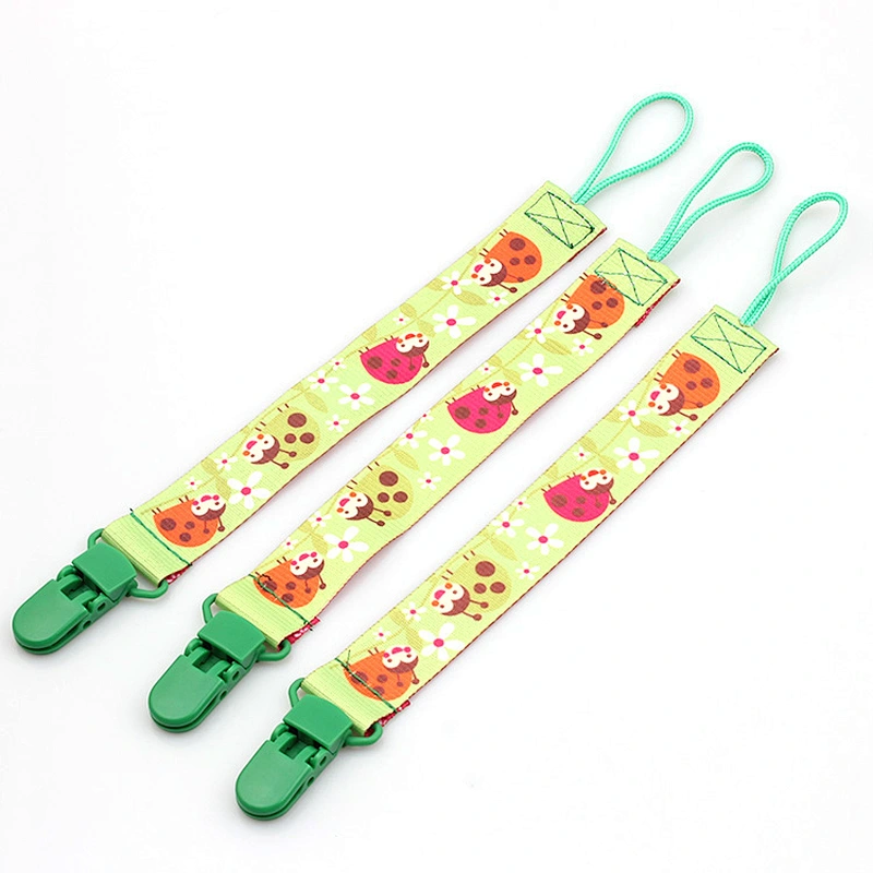 Wholesale durable custom eco friendly pacifier clip for baby