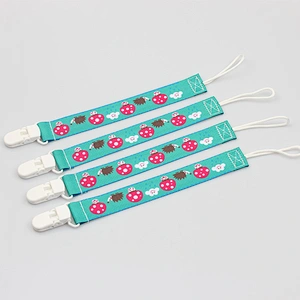 Wholesale lovely design baby feeding personalized pacifier clip