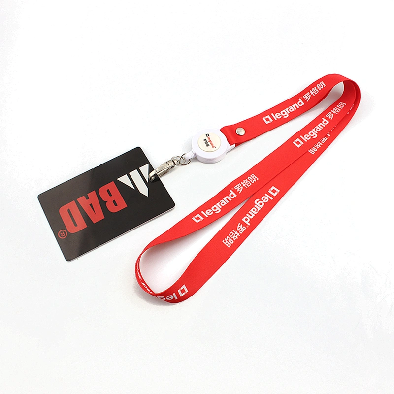 2019 New design customized available plastic retractable id badge holder lanyard