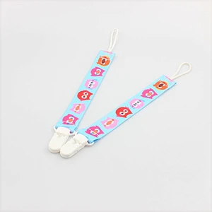 Custom logo premium quality fashion baby soother pacifier clip