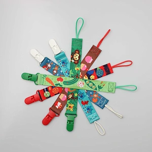 High quality eco-friendly plastic baby plastic pacifier clips