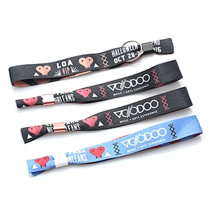 Stylish One-off Polyester Printed Custom Cloth Boy and Girls Friendship