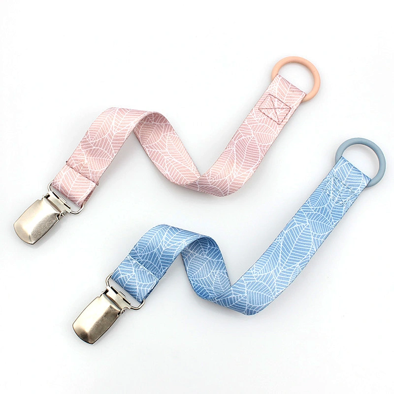 Wholesale durable custom eco friendly pacifier clip for baby