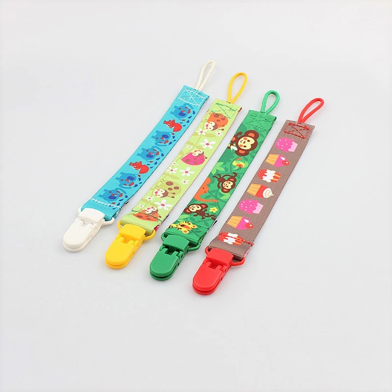 Hot selling portable with custom cute baby pacifiers logo printing