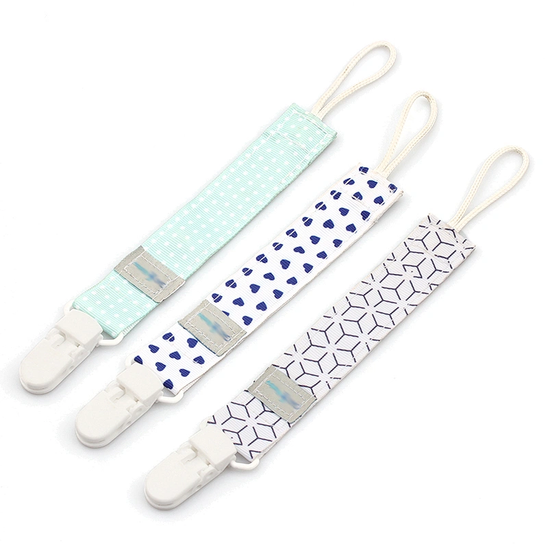 Custom baby feeding set pacifier holder clip for wholesale