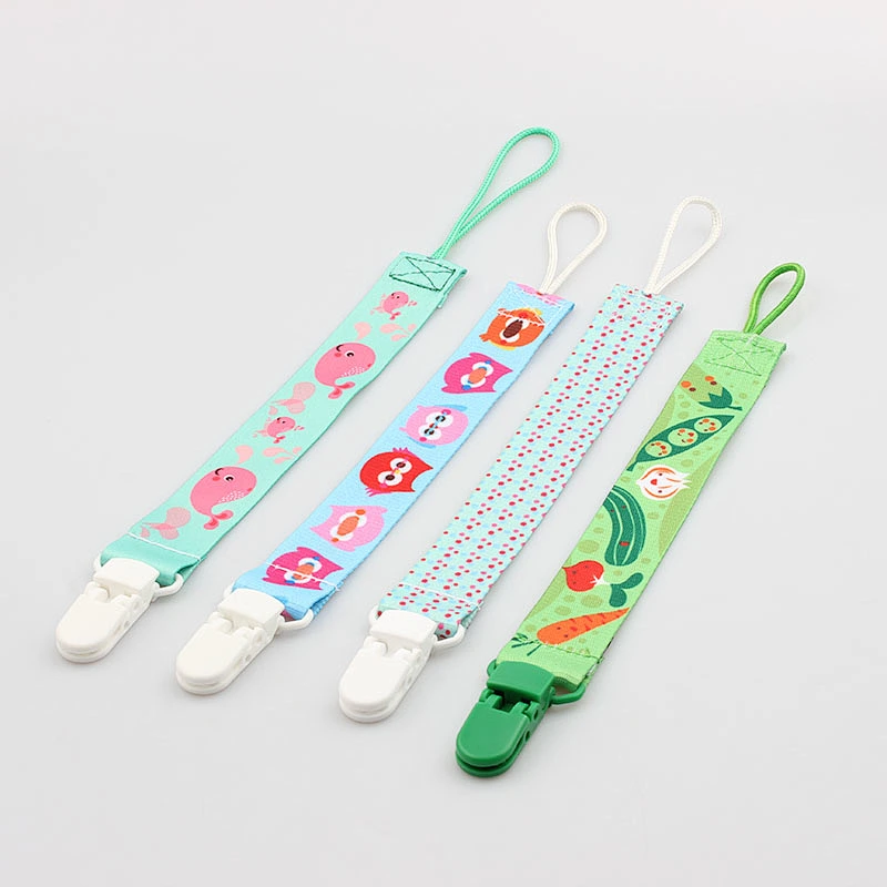 Custom baby feeding set pacifier holder clip for wholesale