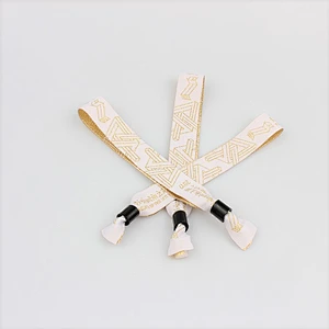 2019 gift item woven wristband with your own logo for gym