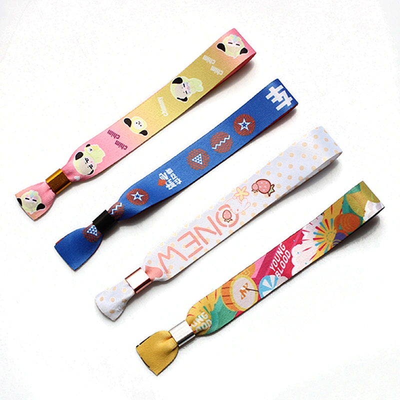 2019 high quality festival fabric cute wristband with plastic lock
