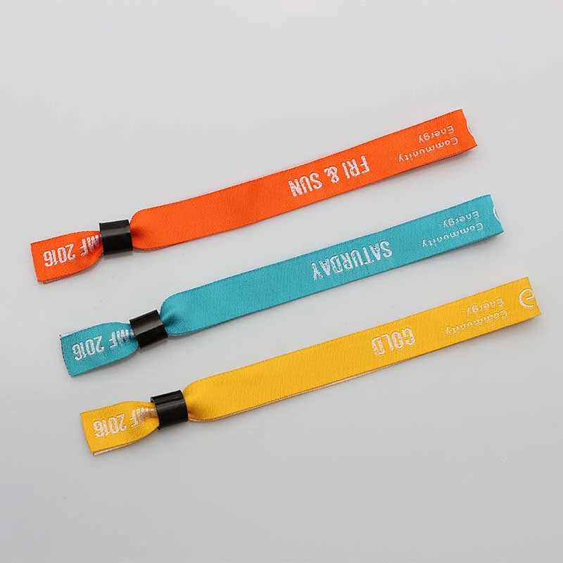 Free sample design your own logo custom fabric wristband for event