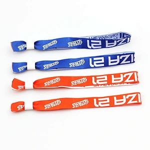 Professional Factory Direct Sale Custom Christmas Fabric Wristbands
