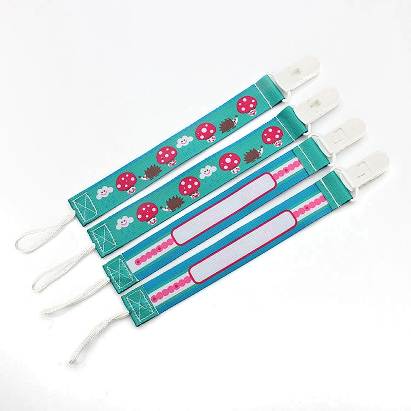 Wholesale lovely design baby feeding personalized pacifier clip