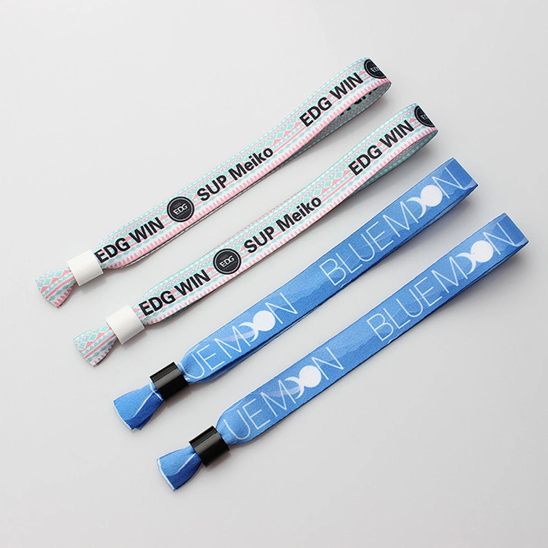 Polyester high quality the wrist band with plastic cord for party and gift